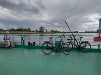 Op de veerpont