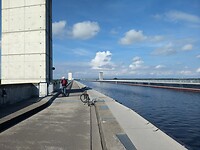 Begin van de kanaalbrug