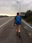 Langs de weg lopen
