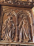 Houtsnijwerk buitendeur kathedraal