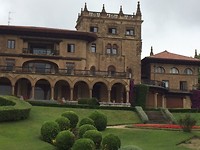 Lezama-Leguizamon (1903 door architect Jose Maria Basterra)