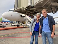 De slurf kapot. Vertrek met vertraging van Schiphol