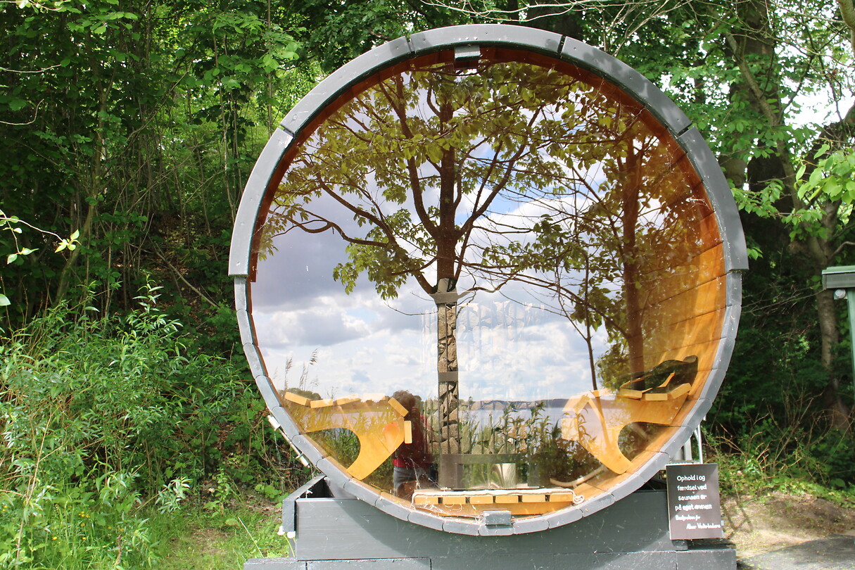 Sauna met weerspiegeling
