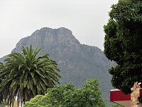 Mount Sturgeon op afstand vanuit Dunkeld.