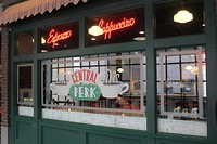 Central Perk @ Warner Bros