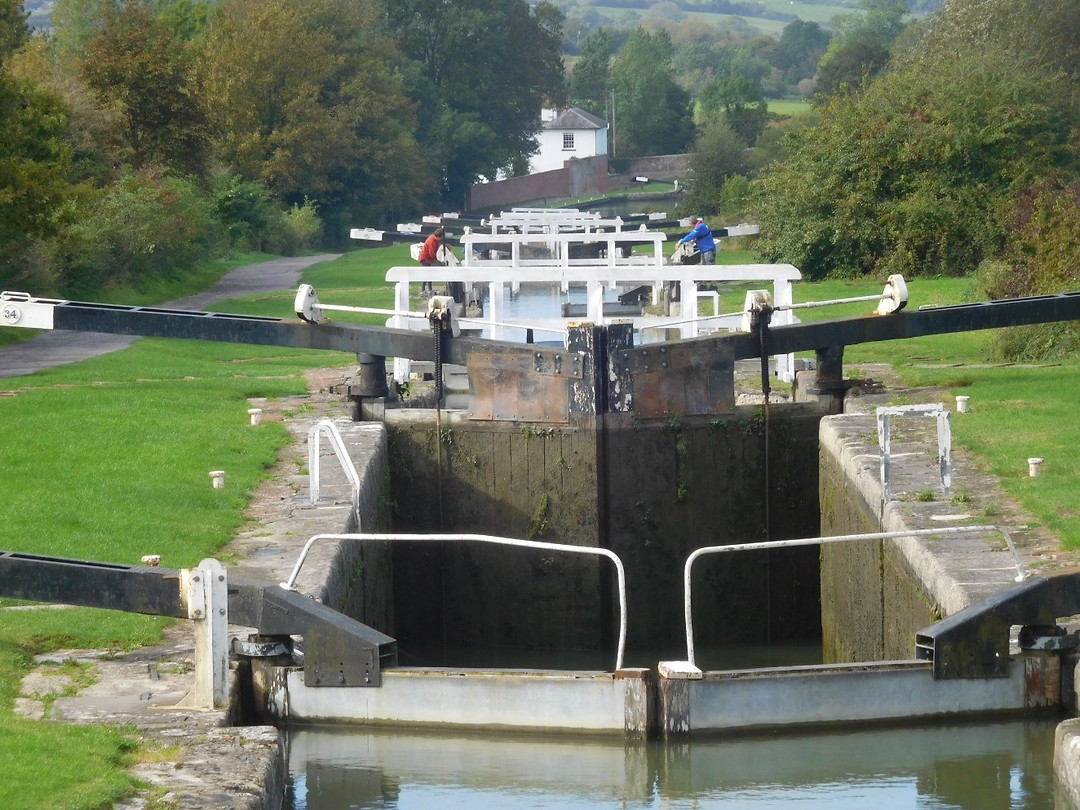 Caen Hill Locks