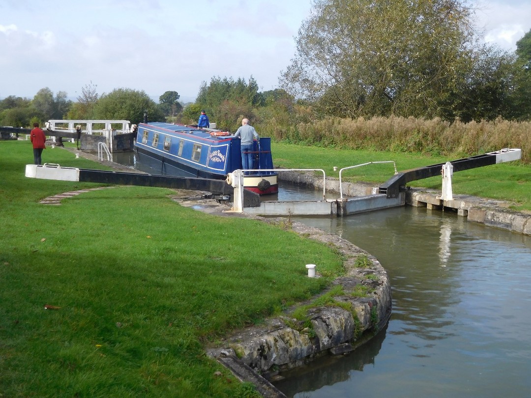Caen Hill Locks