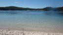 DSC05077_Lake McKenzie-550