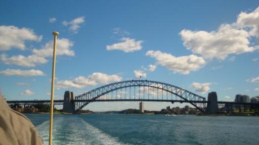 DSC05306_Harbour Bridge-550