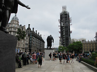 Churchill op de rug gezien, Big Ben in de steigers