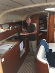 Henk Bolman weer culinair aan het koken