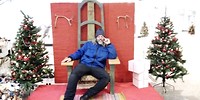 Deze Kerstman geeft wel cadeautjes