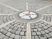 Straatbetegeling in oude stad