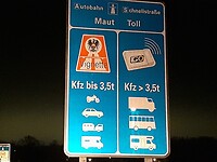 Bord meteen bij aankomst in Oostenrijk