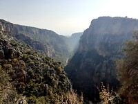 Prachtig uitzicht kloof Adamkayalar 