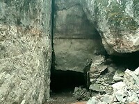 Opening grot