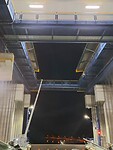 De lift is boven