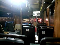 Vroege ochtendbus naar Khao San Road