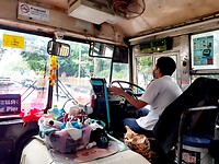 In Thailand rijdt men rechts