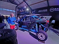 Buggy wordt 'Ijs-Rally' klaargemaakt