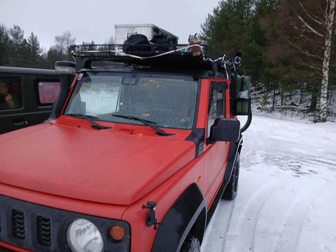 Rode Jimny