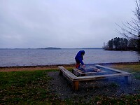 Vuurplaats aan het meer