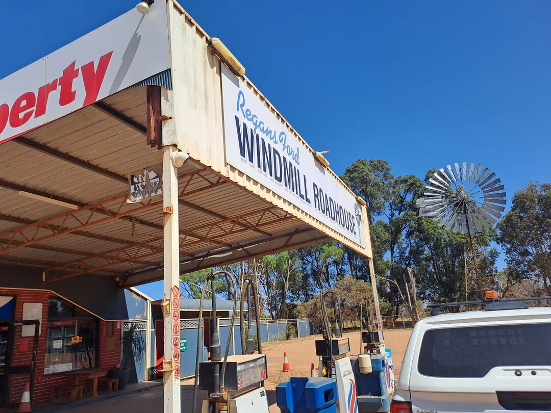 Windmill Roadhouse