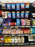 Klein service-station. Brood? Wel bloem