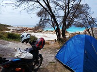 Droomplaats voor ons tentje en moto
