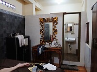 Met badkamer aan