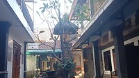 Binnenkoer van onze Homestay Cempaka 2
