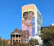 Muurschildering "Still Thriving" in Darlinghurst