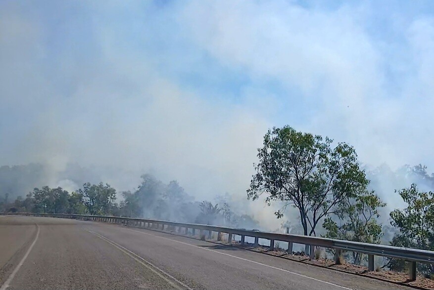 Veel rook door brand