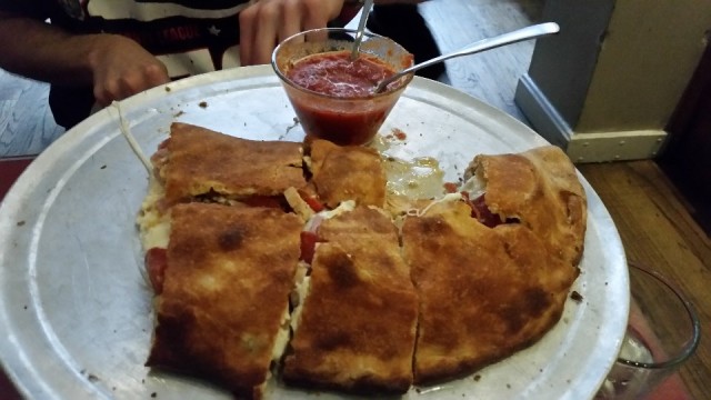 pizza calzone