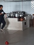 Weg restaurant, koken op vuur