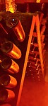 Flessen champagne in de grotten