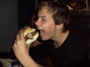 Maarten was ook aan het smullen