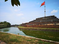 Stage of the flag Hue
