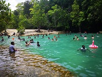Emerald pool, lekker druk