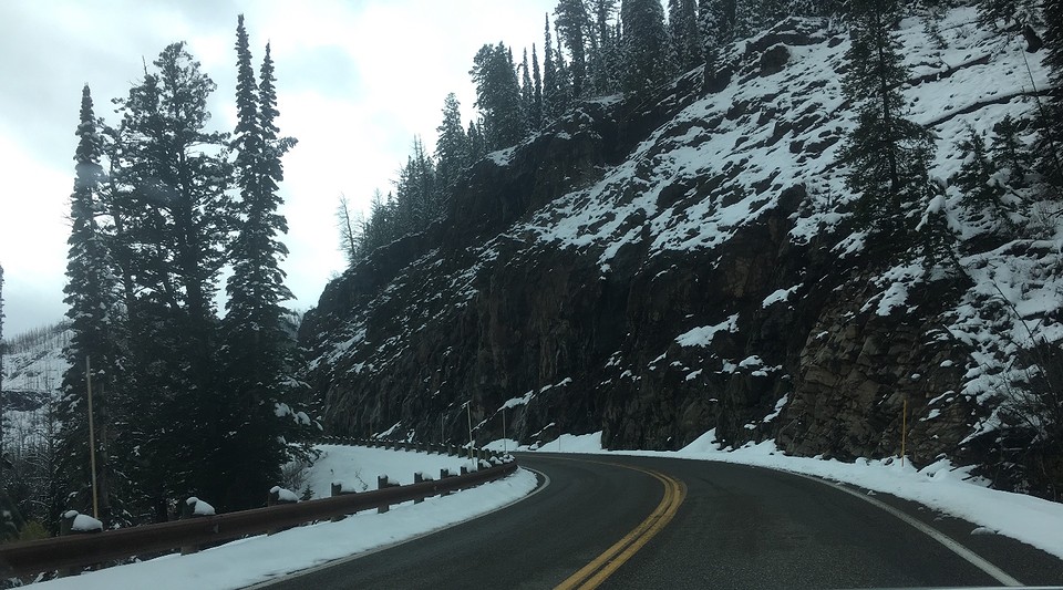 Beklimmen van de bergen in Yellowstone