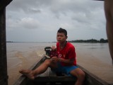 Onze stuurman naar de Irrawaddy Rivier Dolfijnen