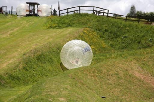 Zig zag zorbing
