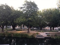 Herdenkingsmonument aardbeving