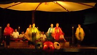 Loasaanse dansers en muziek, wat een