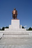 Kim standbeeld 2