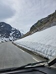1000087327