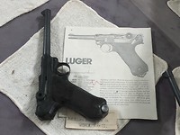 Duits pistool Luger ( zit in de serie Band of Brothers)
