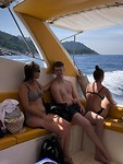 Op de speedboot
