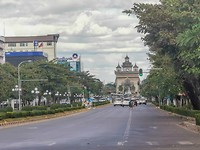 Lane Xang Avenue