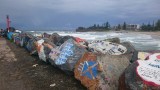 Breakwall